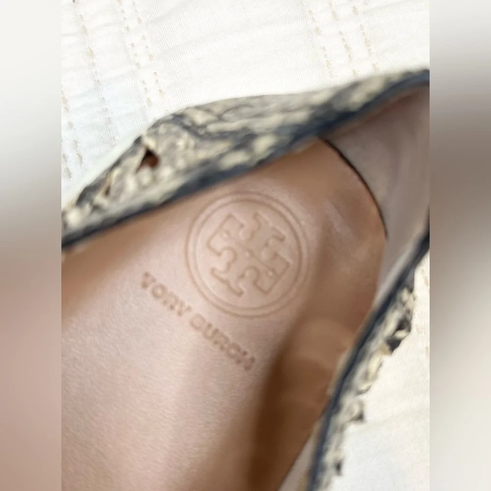 Tory Burch Women’s Huarache 2 Slip-On Sneakers in a Snakeskin Pattern Size 7 1/2